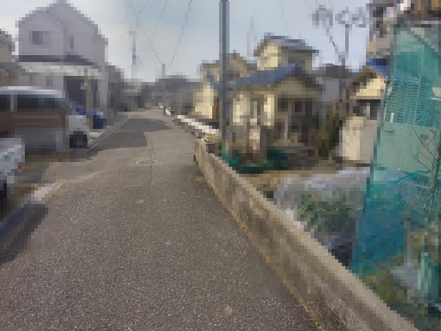 【前面道路含む現地写真】 | 姫路市上大野6丁目／中古戸建