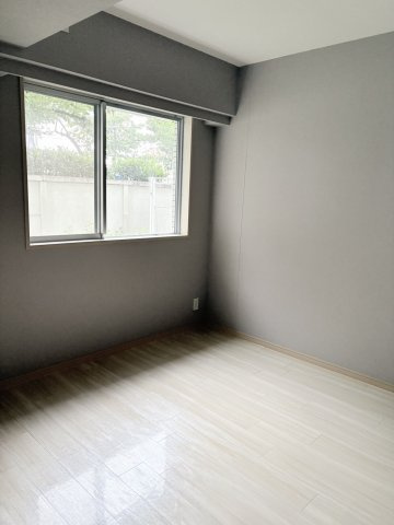 アプリーレ大森山王の洋室