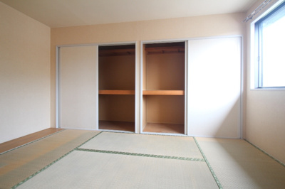 【収納】 | ラフォーレいずみ野 | 寝室にある収納です