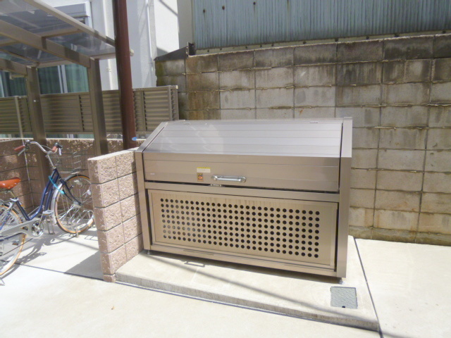 豊島区高田１丁目の賃貸マンションのその他共用部分|★敷地内ゴミストッカー★