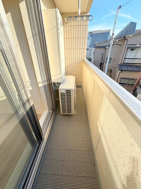 中野区中野１丁目の賃貸マンションのバルコニー