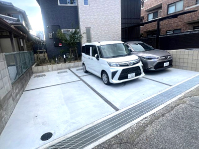 【駐車場】 | アパルトマン岡本