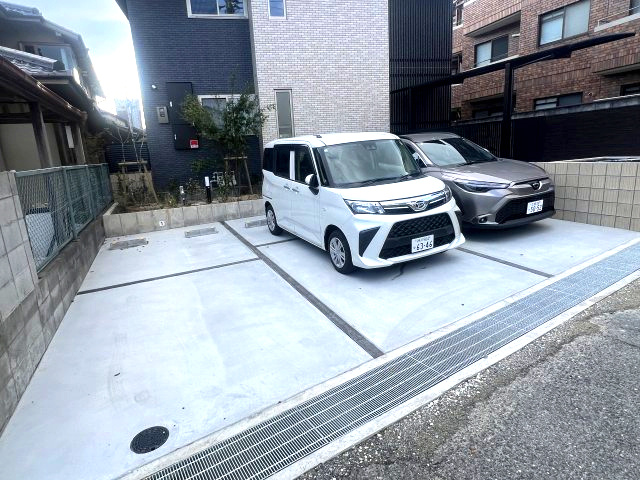 【駐車場】 | アパルトマン岡本