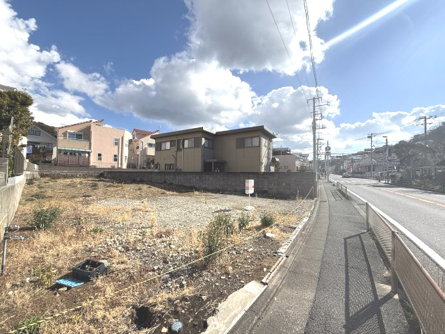 海ちか！森戸海岸徒歩11分　更地の外観|陽当良好