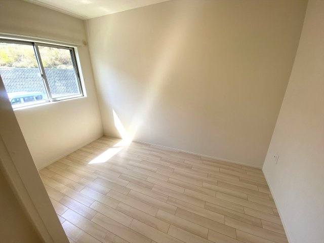 パームコート長尾の洋室