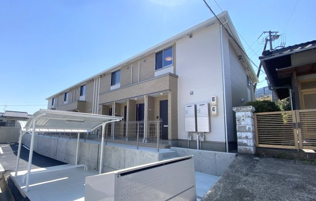 パームコート長尾の外観