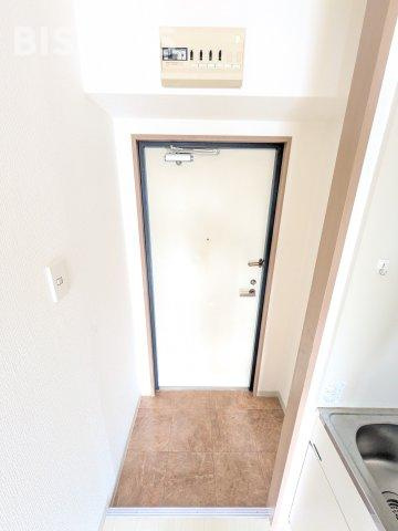 メゾンボナールの玄関