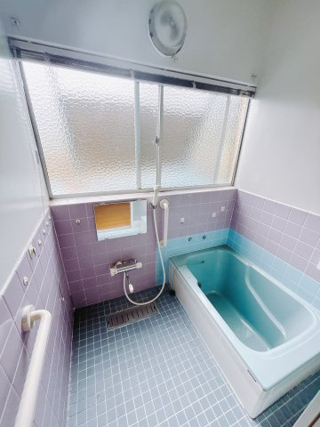 【中古戸建】安中市原市の浴室|1日の疲れを癒せるお風呂♪