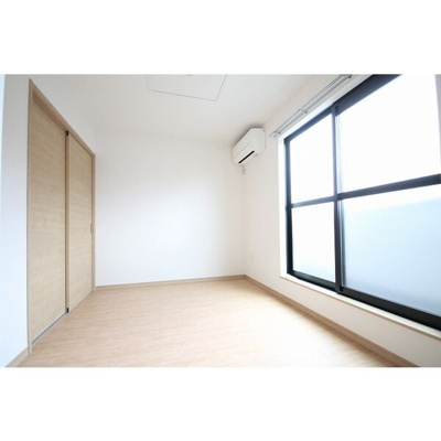 【寝室】 | Maisonette land 薬師寺A