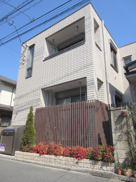 サンパレス大越Ⅱの外観|★耐震構造の旭化成ヘーベルメゾン★