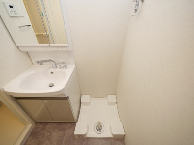 【設備】 | S-RESIDENCE上新庄ascent | 洗濯機置き場です