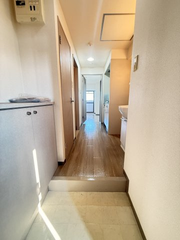 セファミ御影の玄関