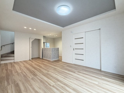 【居間・リビング】