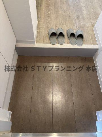仲介手数料０円！アクアヒルズの玄関
