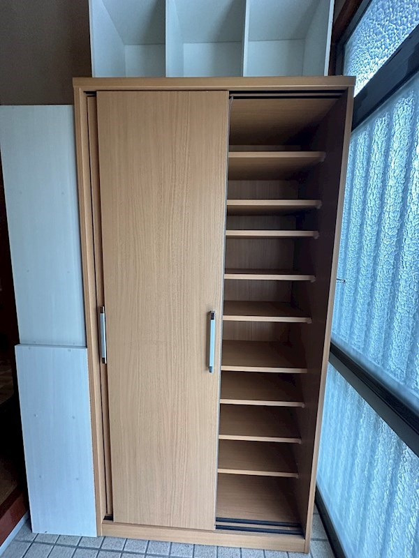 江島町貸家の収納