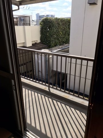 和歌山市古屋・中古戸建・54639のバルコニー