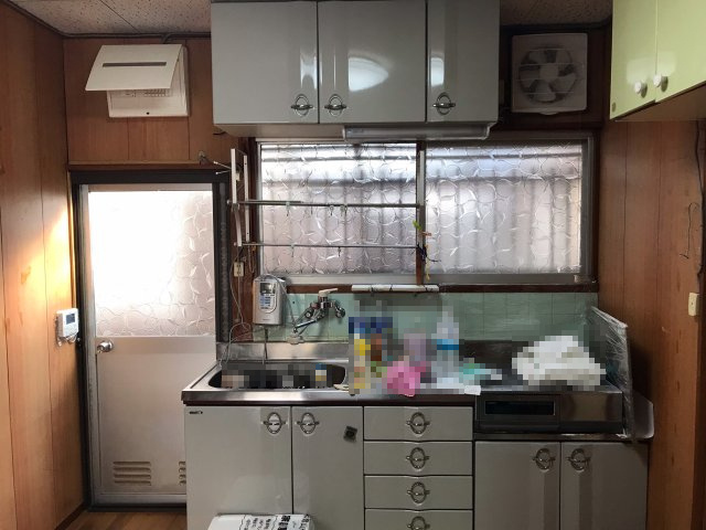 和歌山市古屋・中古戸建・54639のキッチン