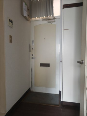 【玄関】 | コーポトミ