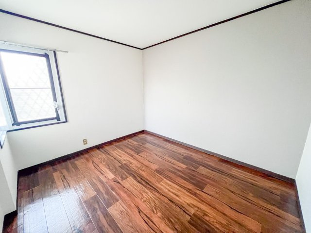 グレースハイム上住吉の和室