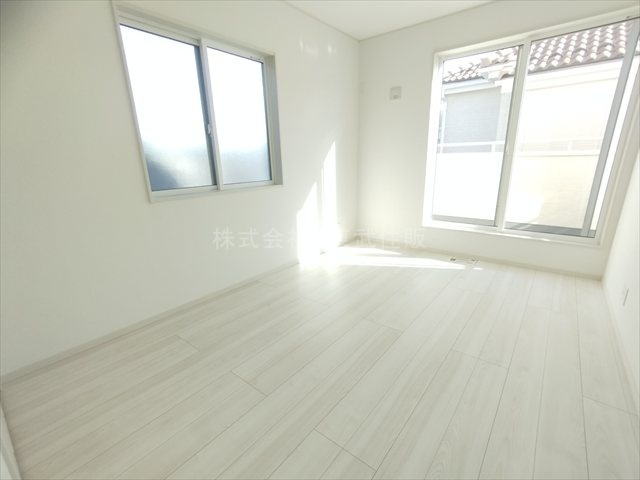 【寝室】 | 狭山市狭山　全4棟　2号棟 | 洋室6.0帖南東側、寝室にいかがでしょうか