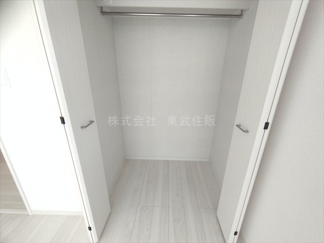 【収納】 | 狭山市狭山　全4棟　2号棟 | 洋室6.0帖南東側収納