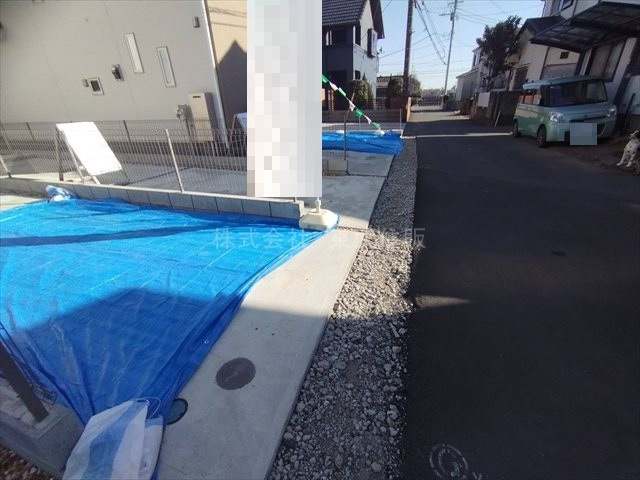 【前面道路含む現地写真】 | 狭山市狭山　全4棟　2号棟 | 都市ガス・本下水