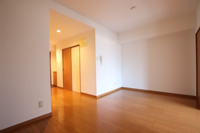 【居間・リビング】 | セカンドパレス