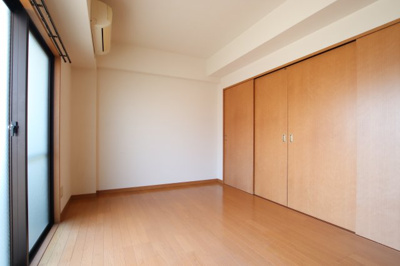 【洋室】 | セカンドパレス