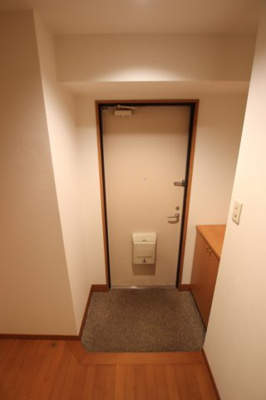 【玄関】 | セカンドパレス