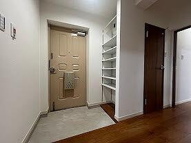 福岡市博多区新和町２丁目の中古マンション|玄関 