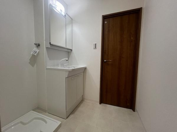 福岡市博多区新和町２丁目の中古マンション|洗面室脱衣室 