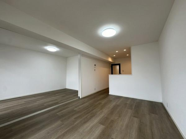 福岡市博多区祇園町の中古マンション|「LDK」明るく開放的なLDKです。 