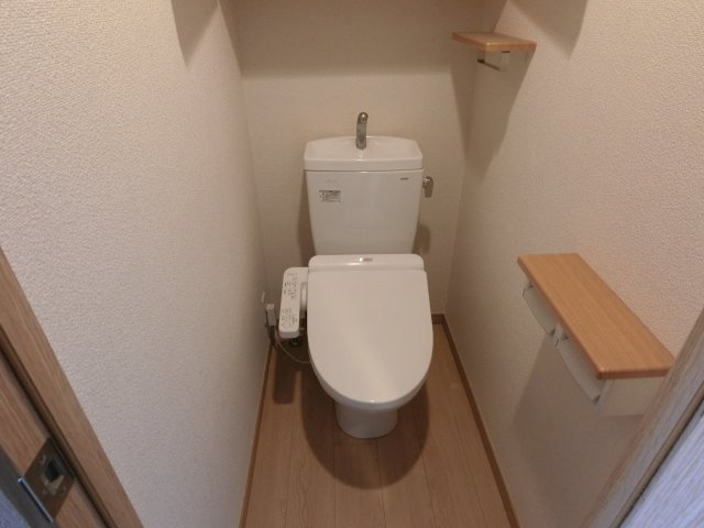 ルーブル川崎中丸子弐番館のトイレ