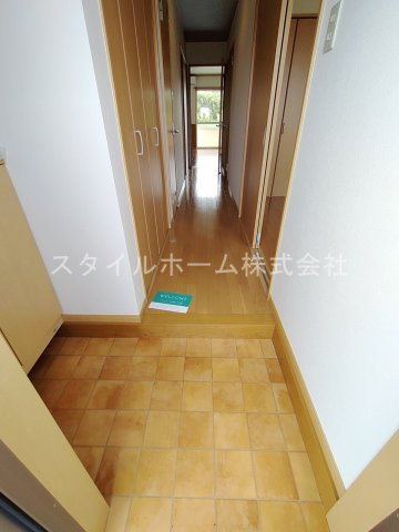 【玄関】 | ガーデンコートTSUBASA | 別部屋写真です。