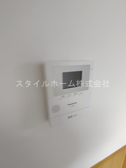 【セキュリティ】 | ガーデンコートTSUBASA | 別部屋写真です。