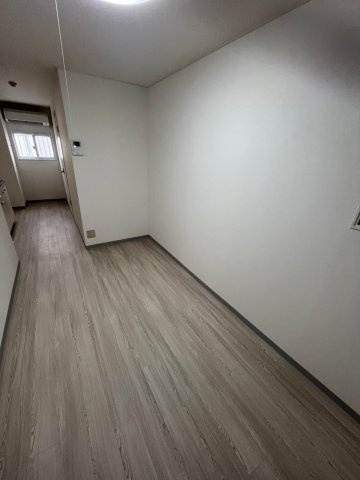 東扇町ビルマンションの居間・リビング