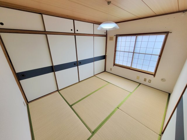 ヴィルドミール富雄の和室