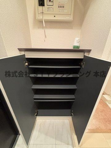 仲介手数料０円！エルスタンザ千代田の収納