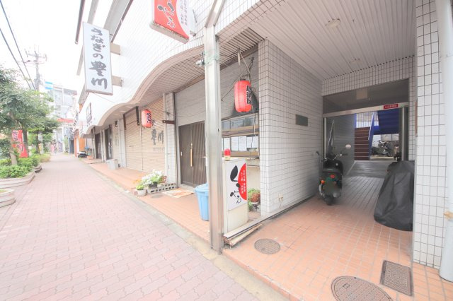 エクセレント河のエントランス