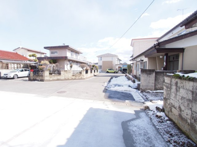 【前面道路含む現地写真】 | はぴママ　笹木野　３号棟
