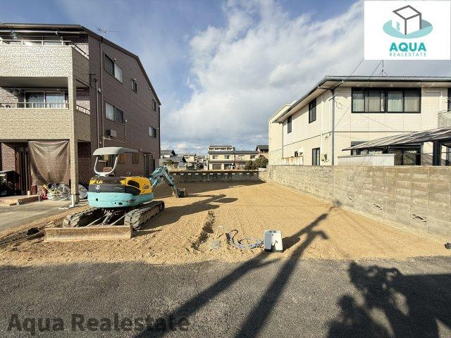 高松市伏石町　売地の前面道路含む現地写真|前面道路含む現地写真です