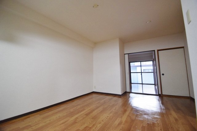 グレースＫの内装|ダイニング７帖