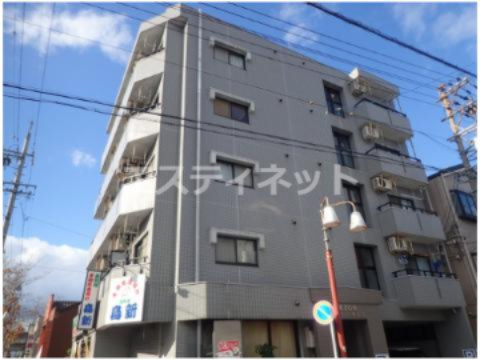 メゾンサカエの外観