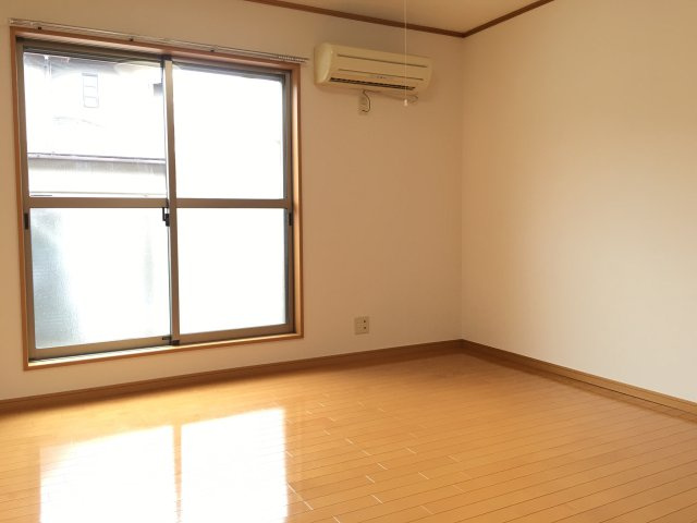 【寝室】 | ボヌールせいざん