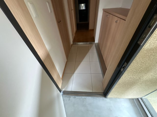 レジデンス　アルファベットの玄関