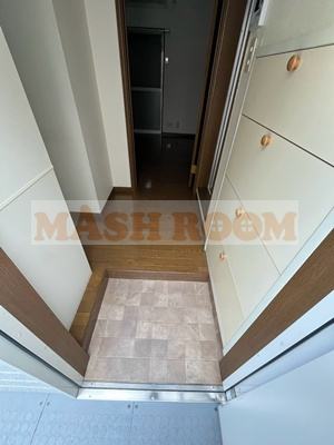 杉並区天沼１丁目のアパートの玄関