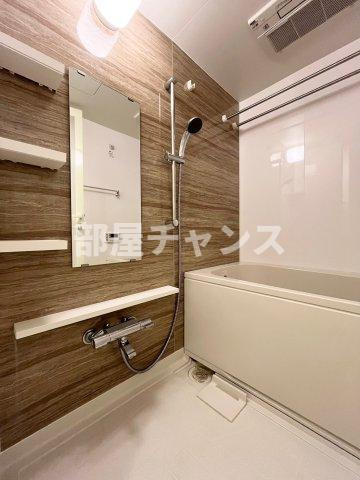 アデグランツ大須の浴室