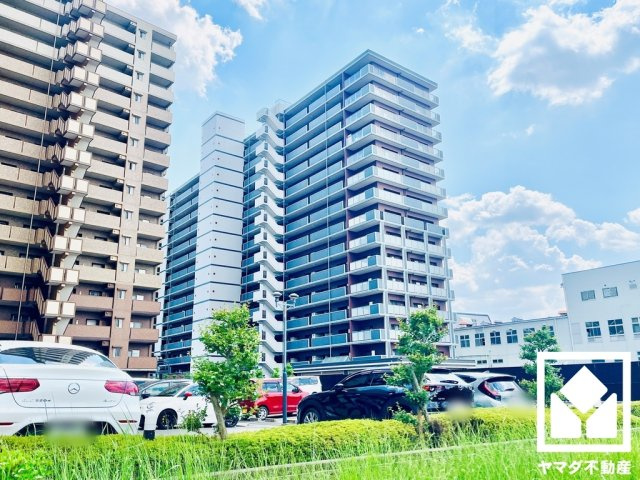 パデシオン京都大久保の外観