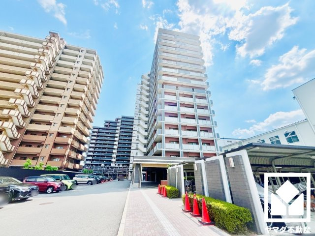 パデシオン京都大久保の外観