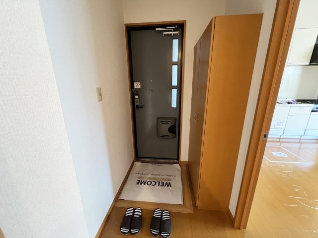 ディアコート札場 A棟の玄関